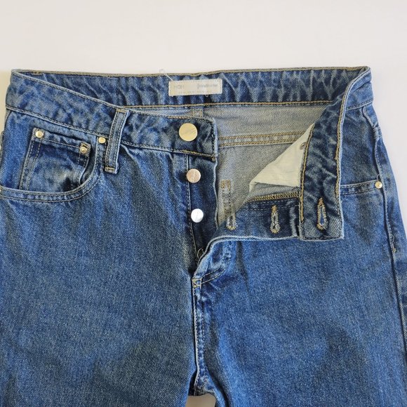 Stradivarius High Rise Button Fly Mom Cropped Jeans, Medium Wash - Picture 3 of 11